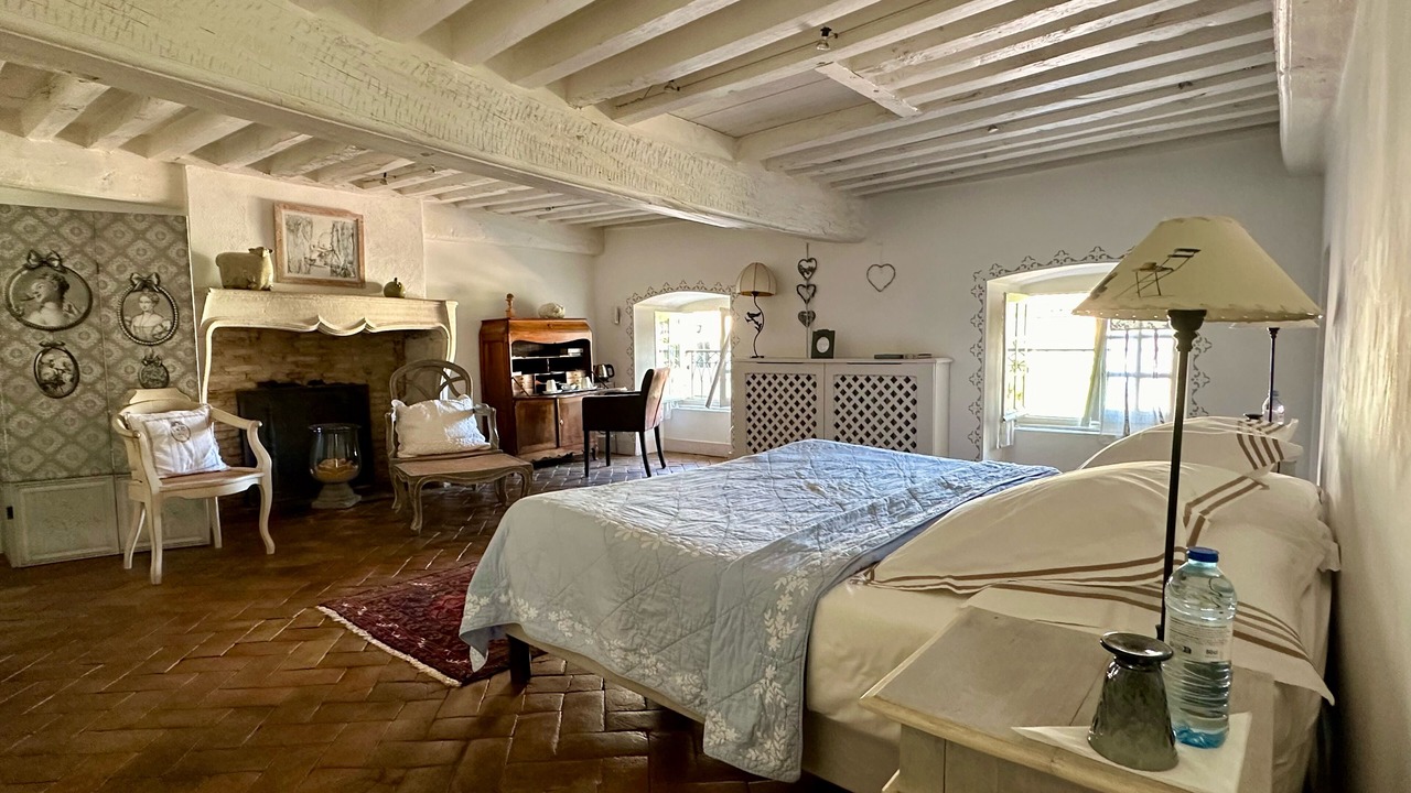 Photo of Bedroom in Givry