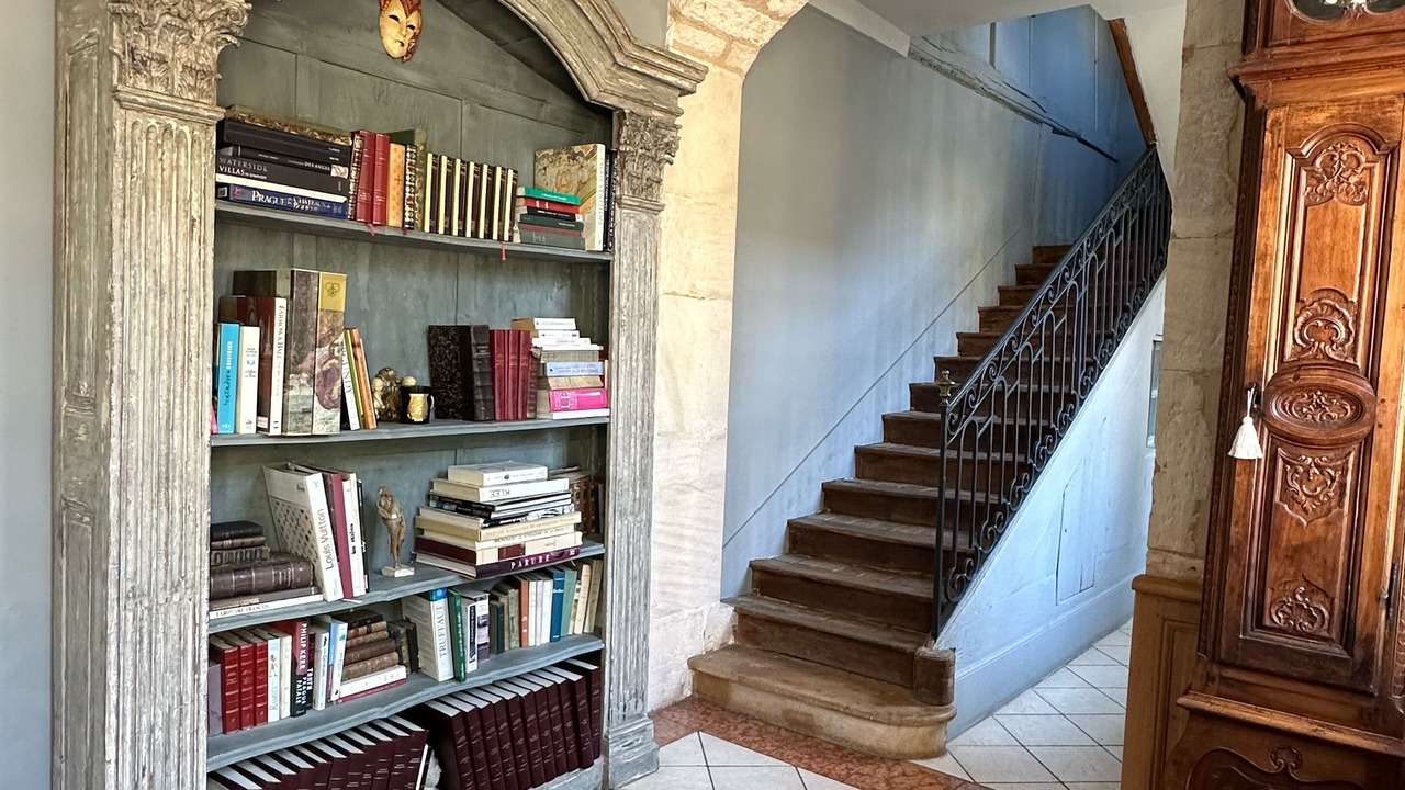 Photo of Others in Givry