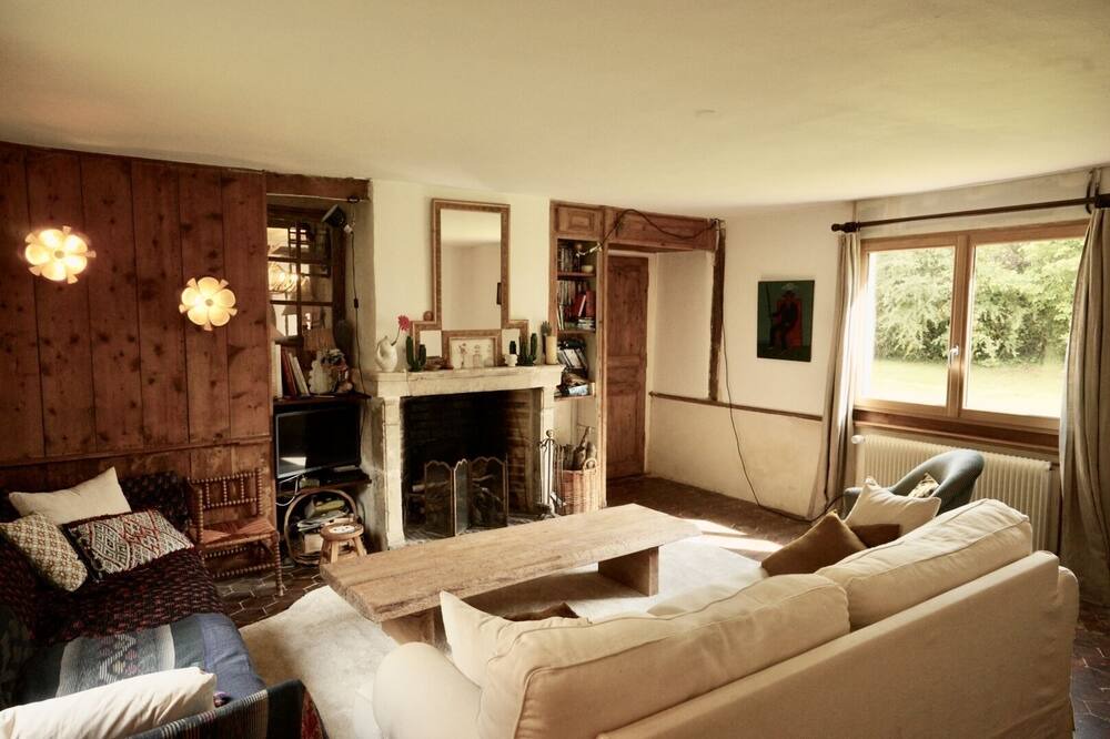 Photo of Livingroom in Capelle-les-Grands