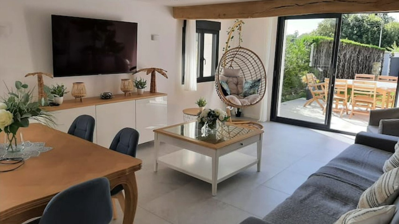 Photo of Livingroom in Neufchatel-en-Bray
