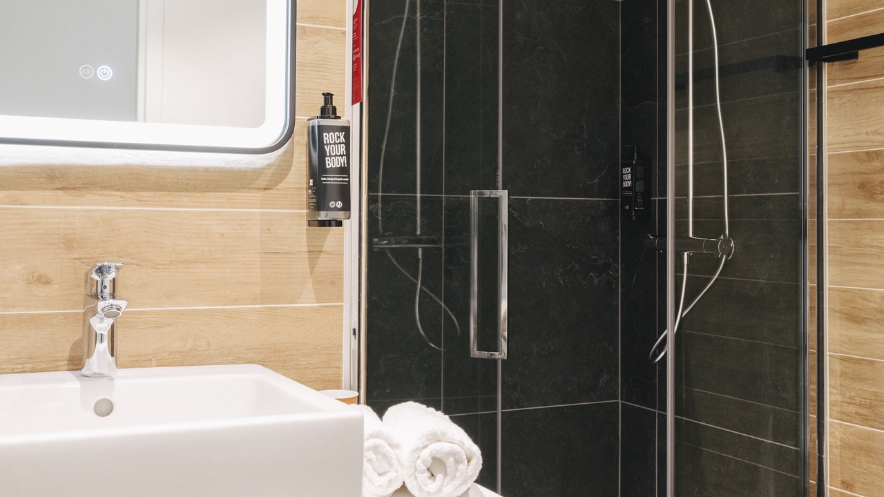 Photo of Bathroom in Quartier Pasteur