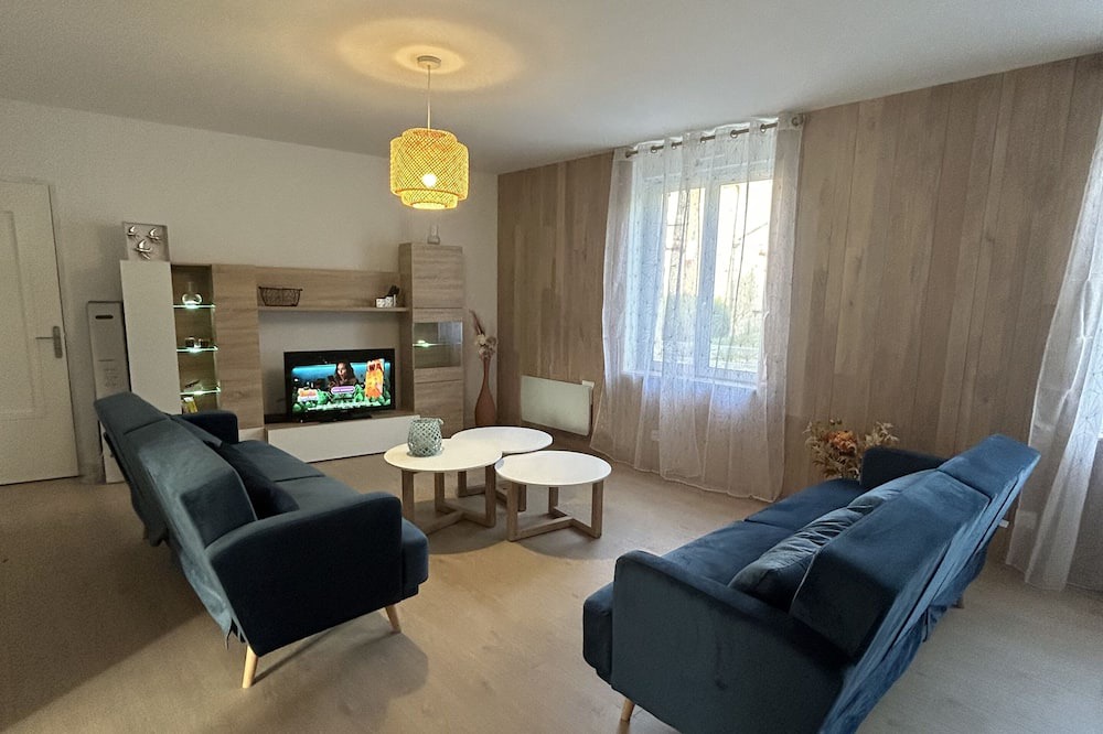 Photo of Livingroom in Sommepy-Tahure