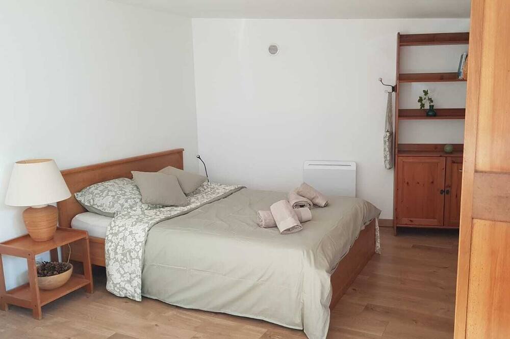 Photo of Bedroom in Chamant