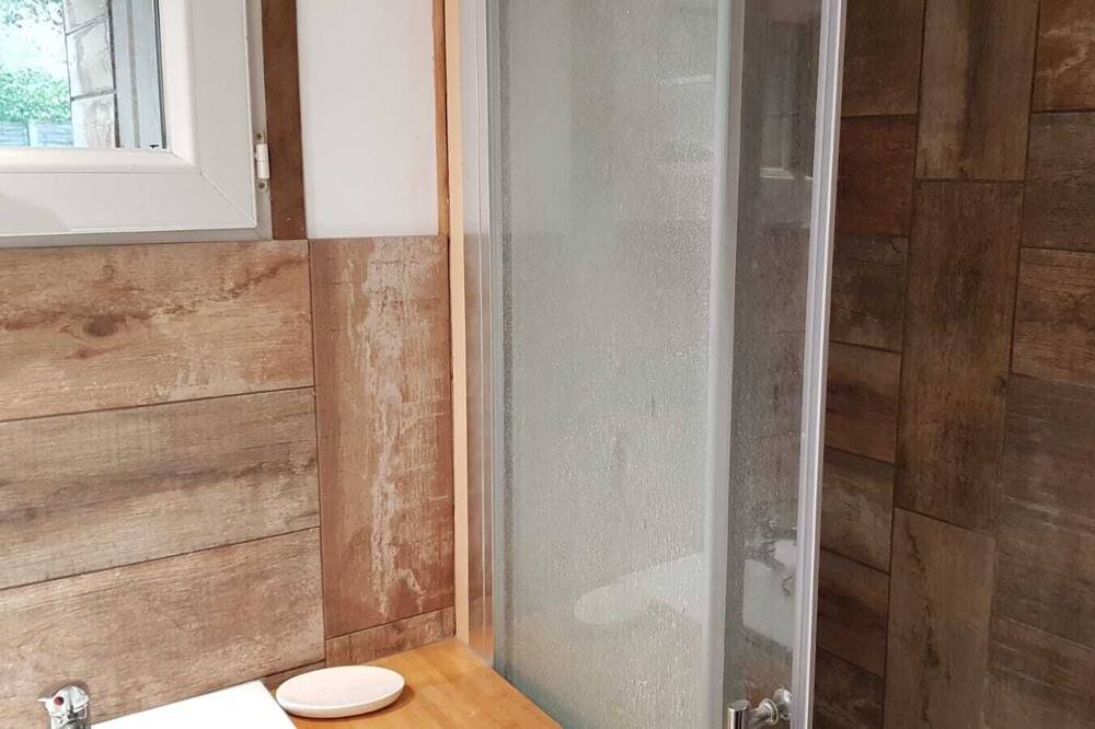Photo of Bathroom in Chamant