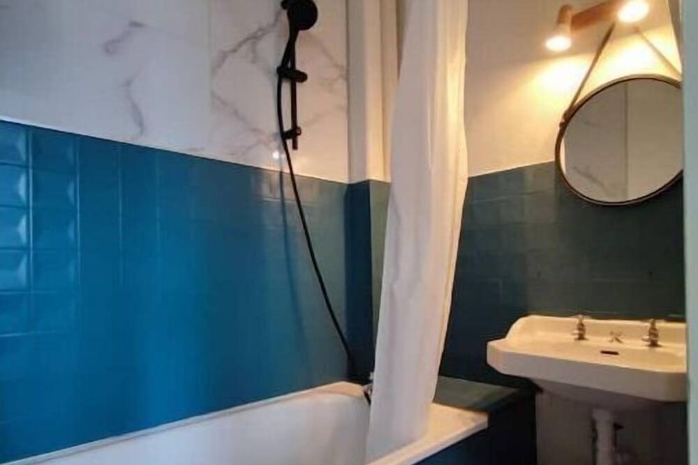 Photo of Bathroom in Saint-Valery-en-Caux
