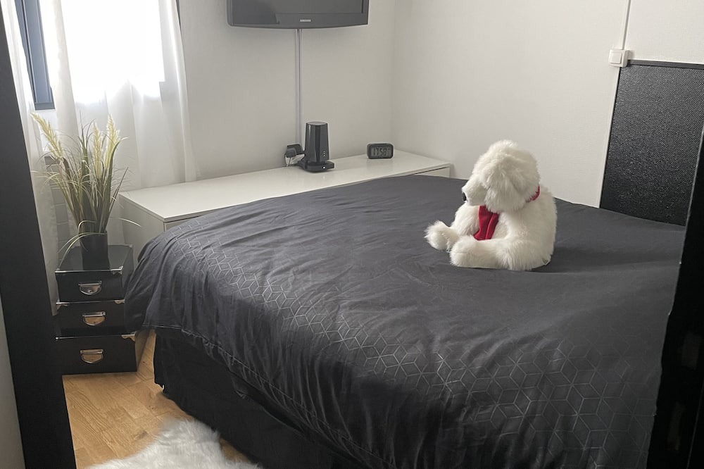 Photo of Bedroom in Ozoir-la-Ferriere