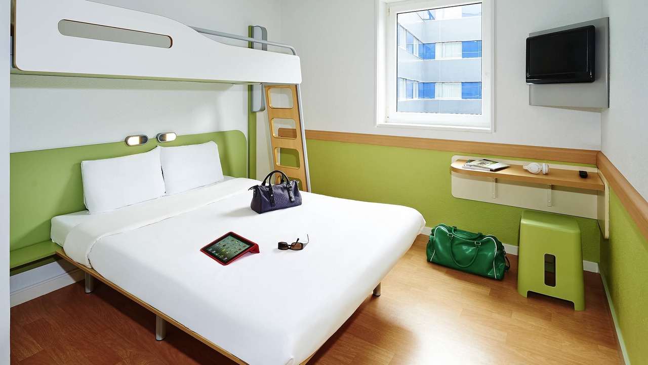 Photo of Bedroom in Ecole-Valentin