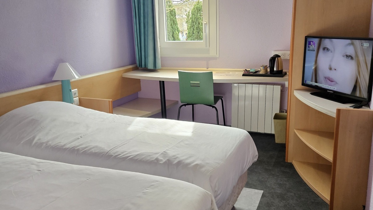 Photo of Bedroom in Villers-Cotterets