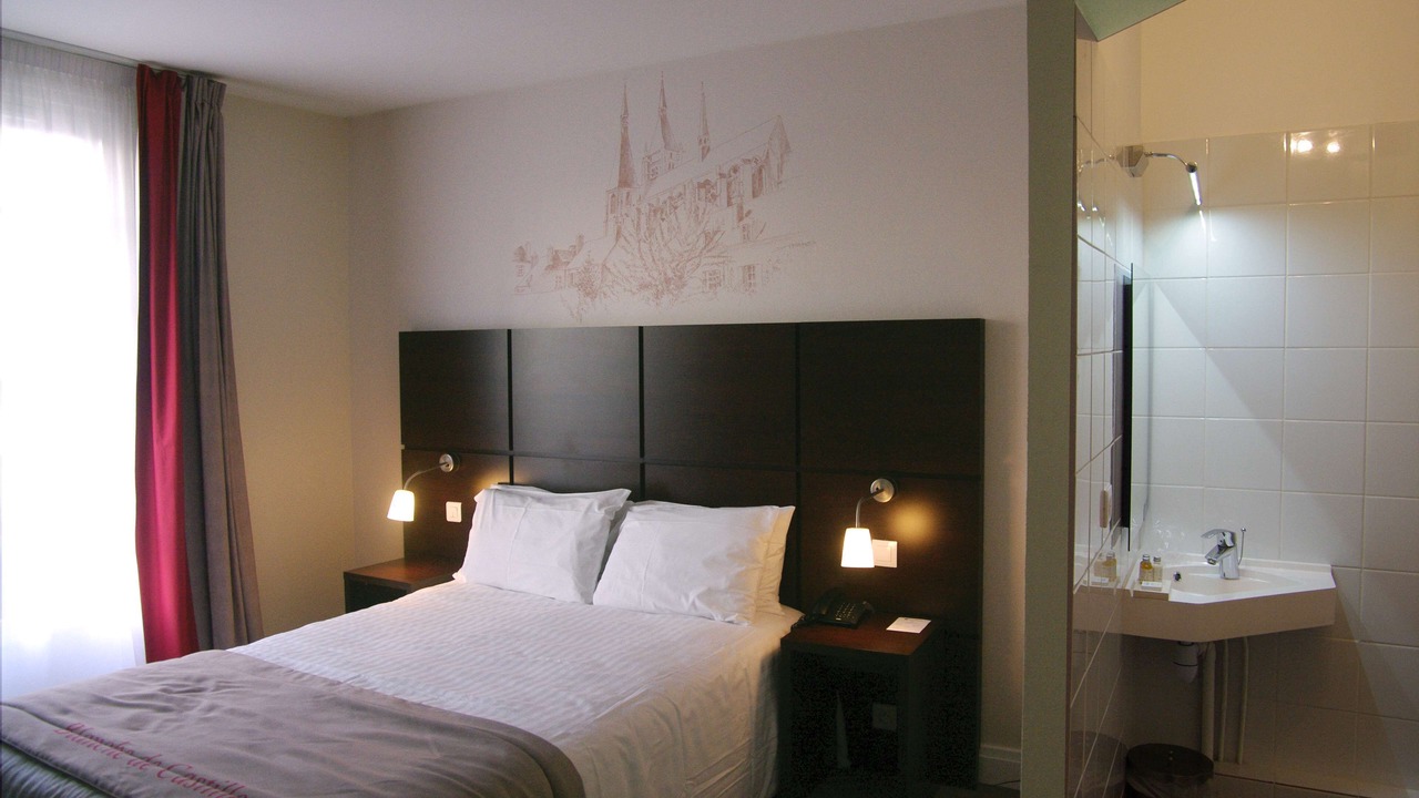 Photo of Bedroom in Dourdan