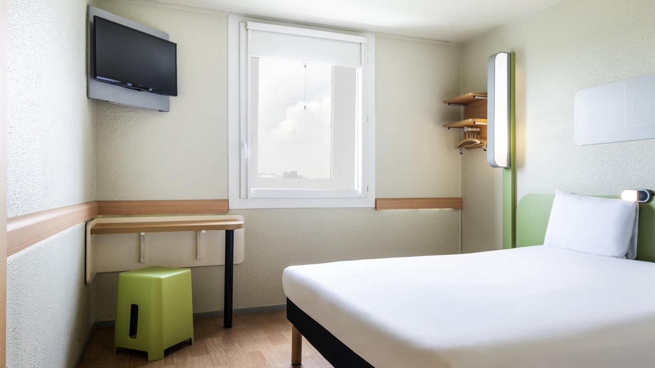 Photo of Bedroom in Charenton-le-Pont