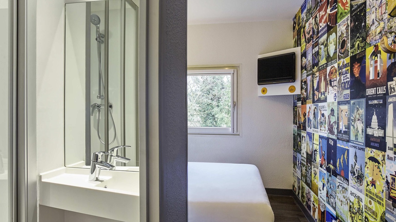 Photo of Bathroom in Les Ulis