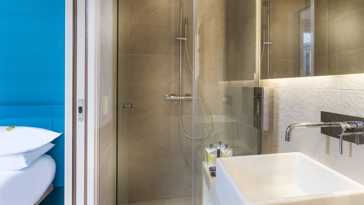 Photo of Bathroom in Saint-Merri
