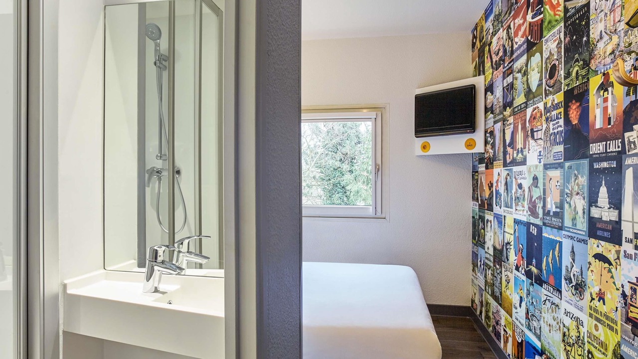 Photo of Bathroom in 9th Arrondissement Opéra