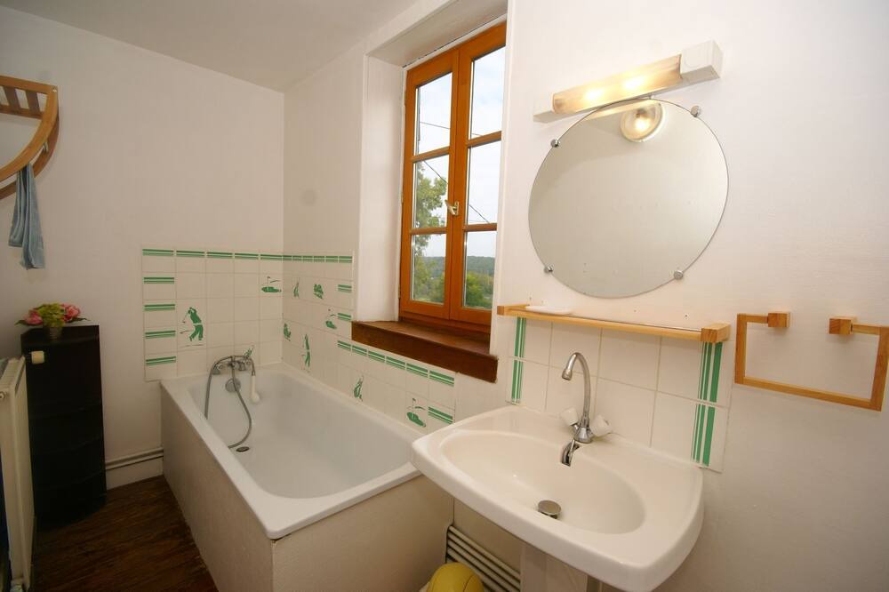 Photo of Bathroom in Asnieres