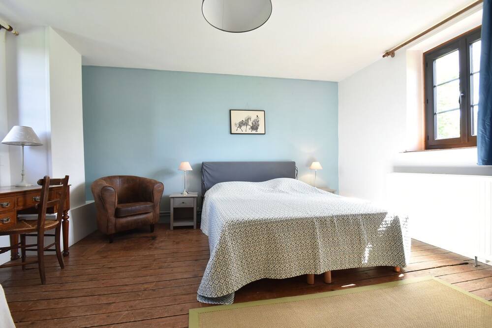 Photo of Bedroom in Asnieres