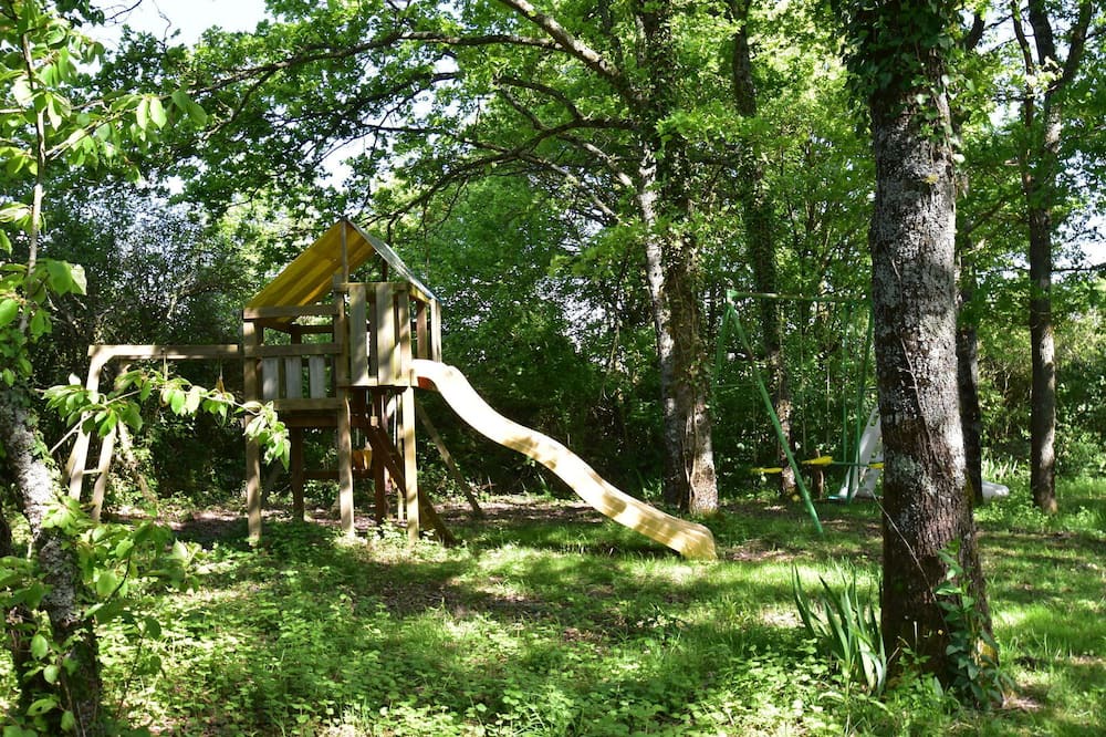 Photo of Others in Oussoy-en-Gatinais