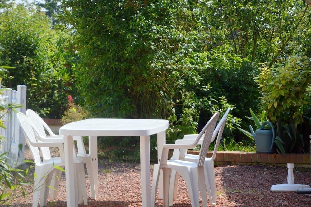 Photo of Patio Balcony in Folleville