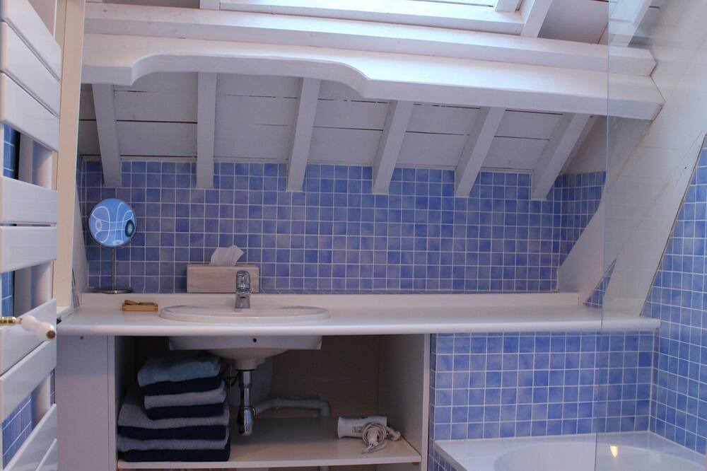Photo of Bedroom in Bois-le-Roi