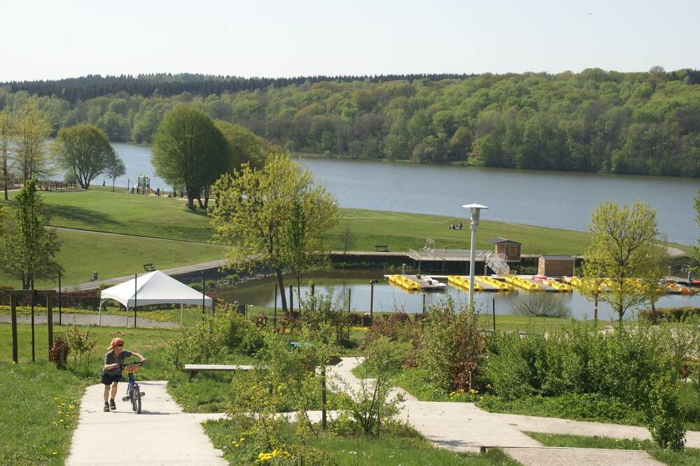Photo of Others in Eppe-Sauvage