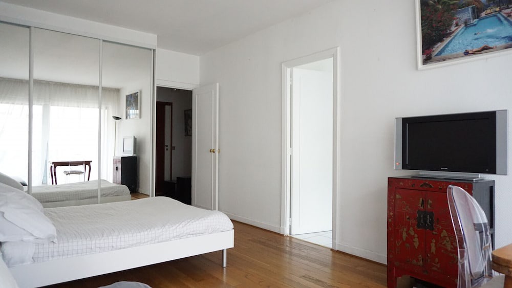 Photo of Bedroom in Faubourg-du-Roule