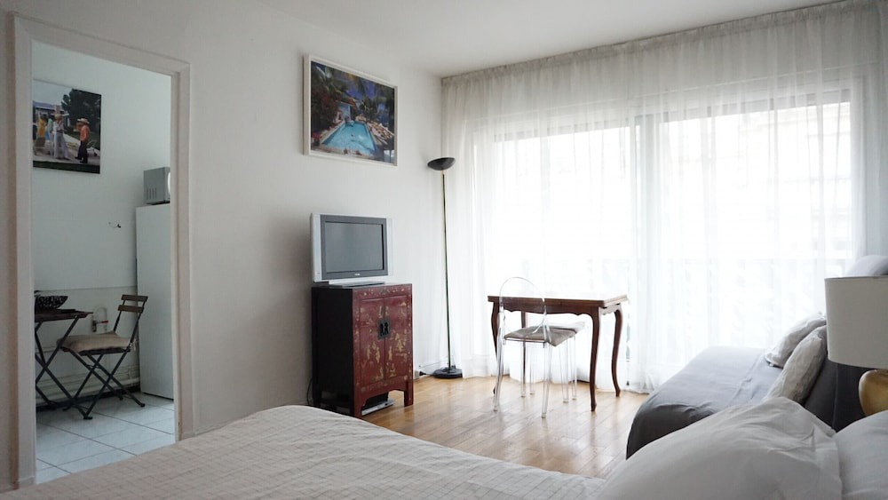 Photo of Bedroom in Faubourg-du-Roule