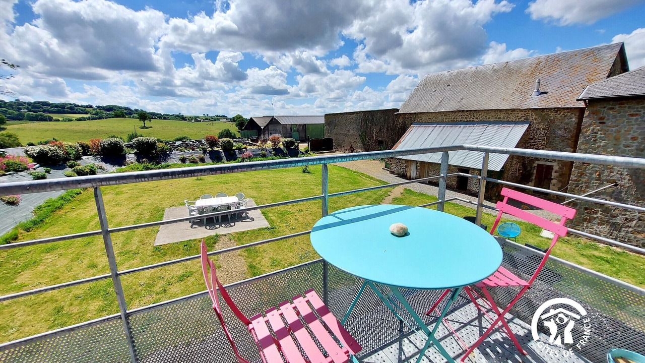 Photo of Outdoor in Champeon