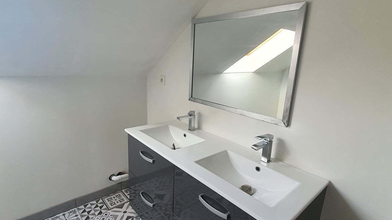 Photo of Bathroom in Crux-la-Ville