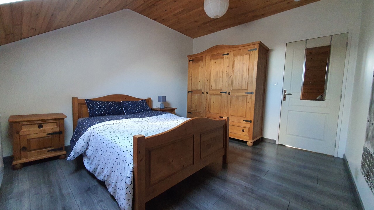 Photo of Bedroom in Crux-la-Ville