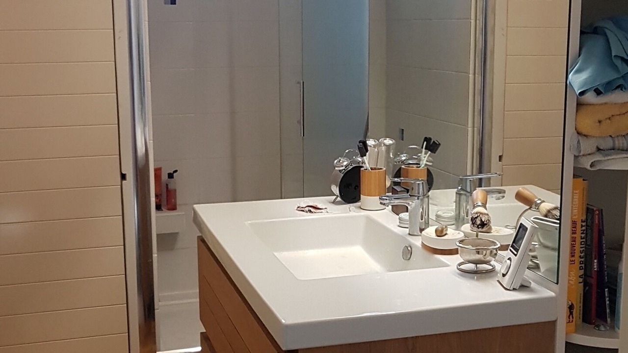 Photo of Bathroom in Miroir - Batignolles