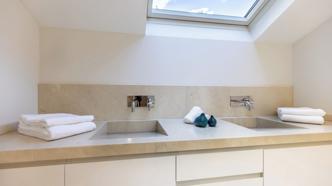 Photo of Bathroom in Pont-de-Vaux