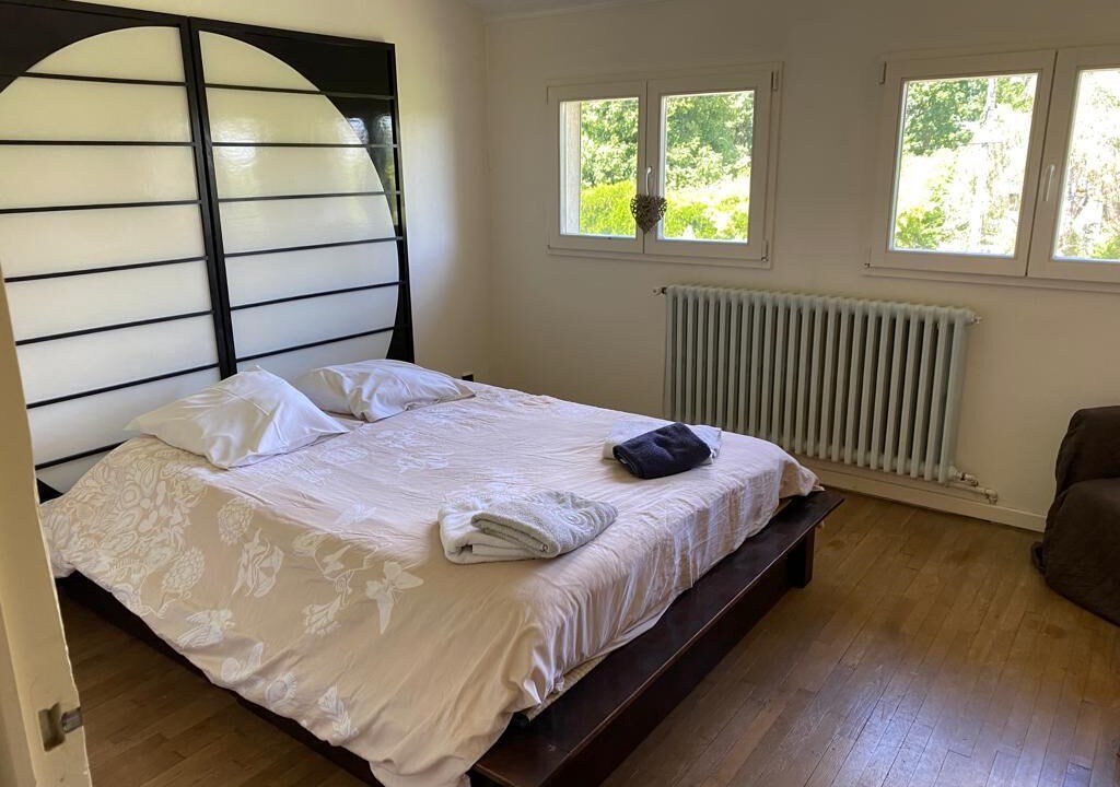 Photo of Bedroom in Saints