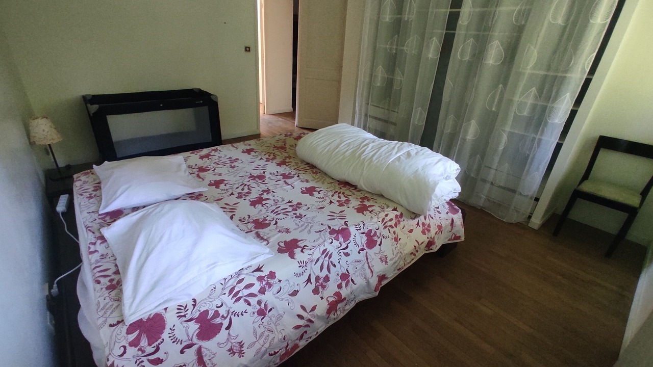 Photo of Bedroom in Saints
