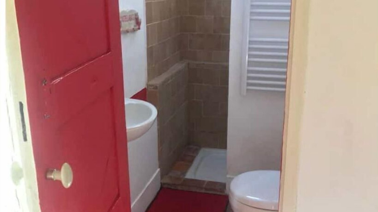 Photo of Bathroom in Saint-Etienne-la-Thillaye