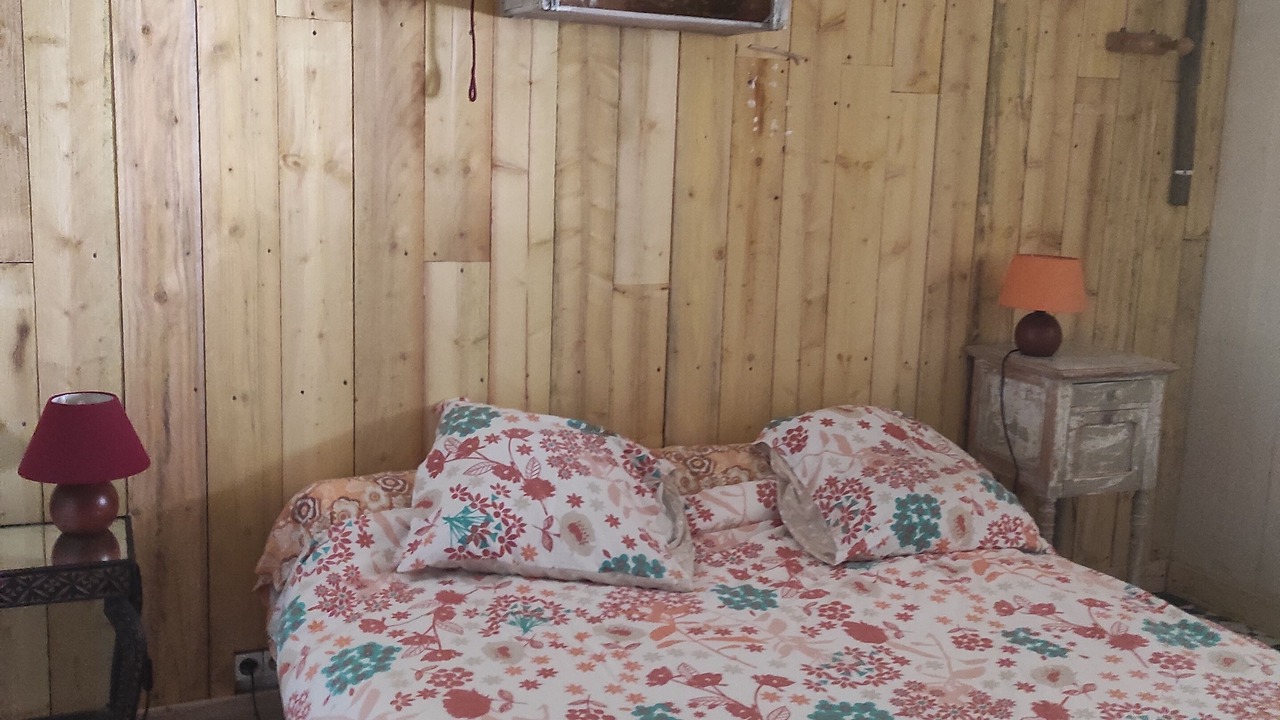 Photo of Bedroom in Lussac-les-Chateaux