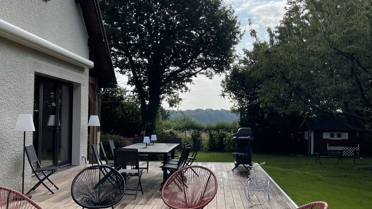 Photo of Outdoor in Le Mont-Saint-Adrien