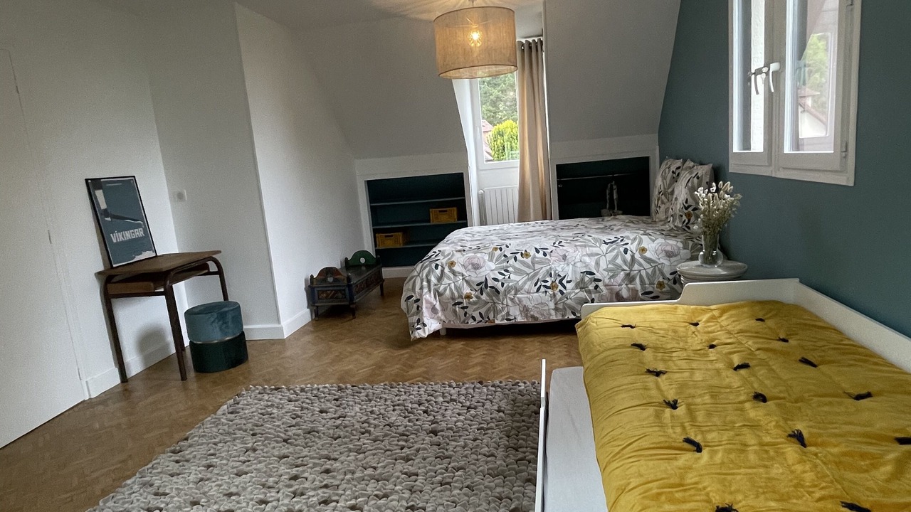 Photo of Bedroom in Le Mont-Saint-Adrien