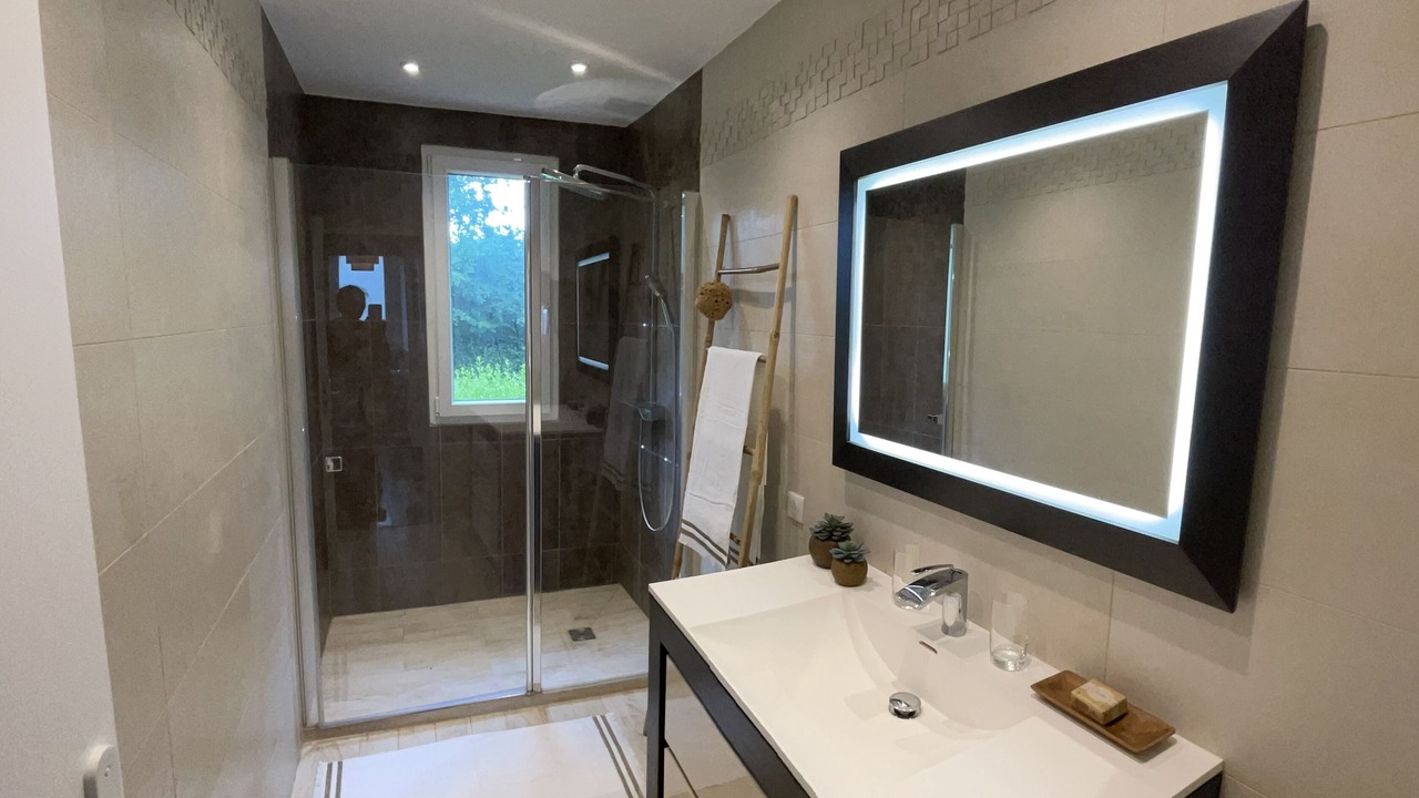 Photo of Bathroom in Le Mont-Saint-Adrien