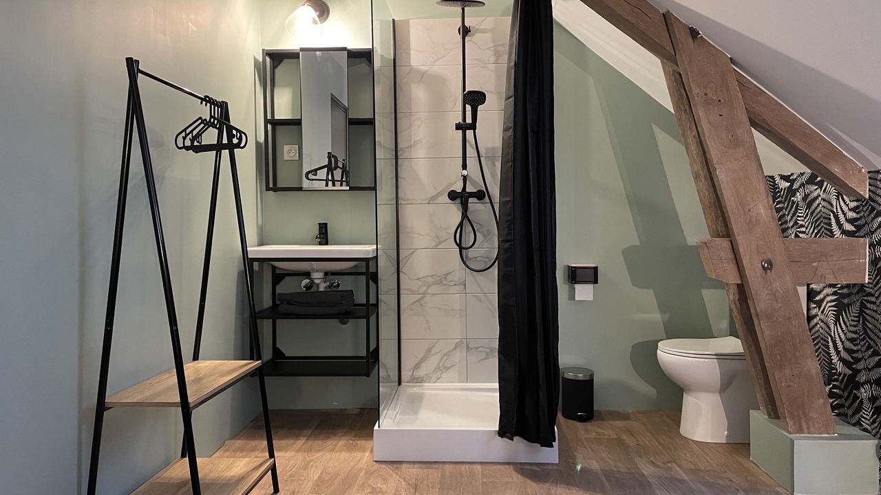 Photo of Bathroom in Brestot