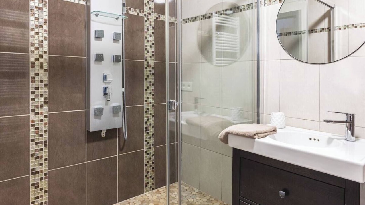 Photo of Bathroom in Hautvillers