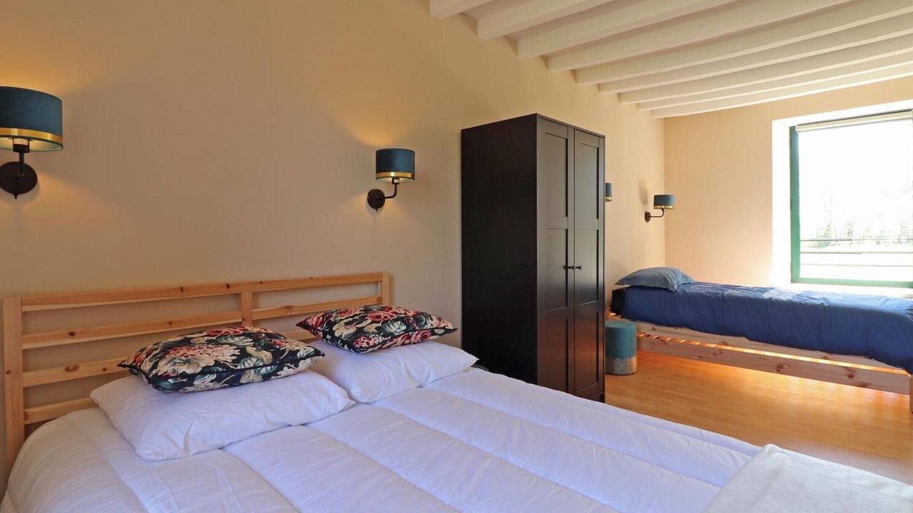 Photo of Bedroom in Neuvy-au-Houlme