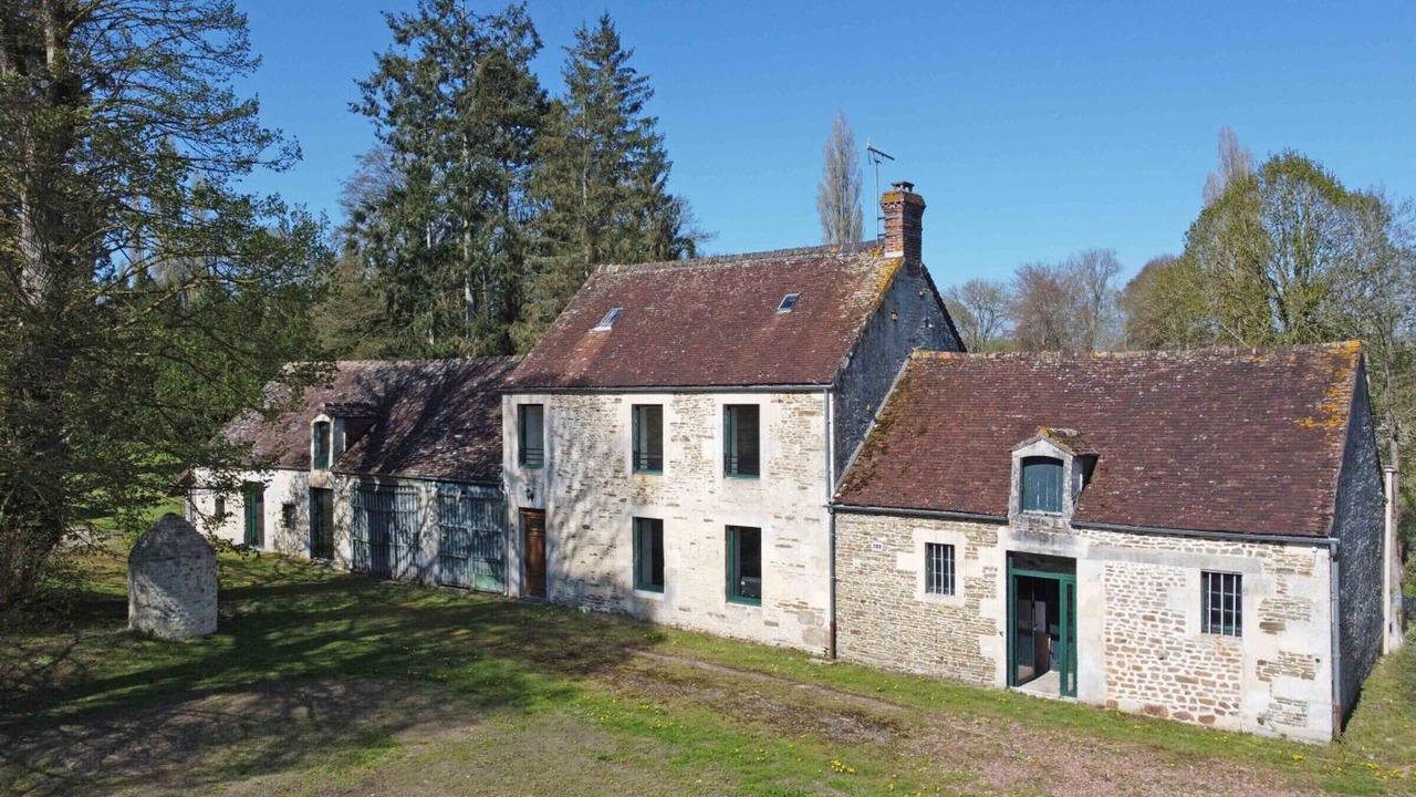 Photo of Outdoor in Neuvy-au-Houlme