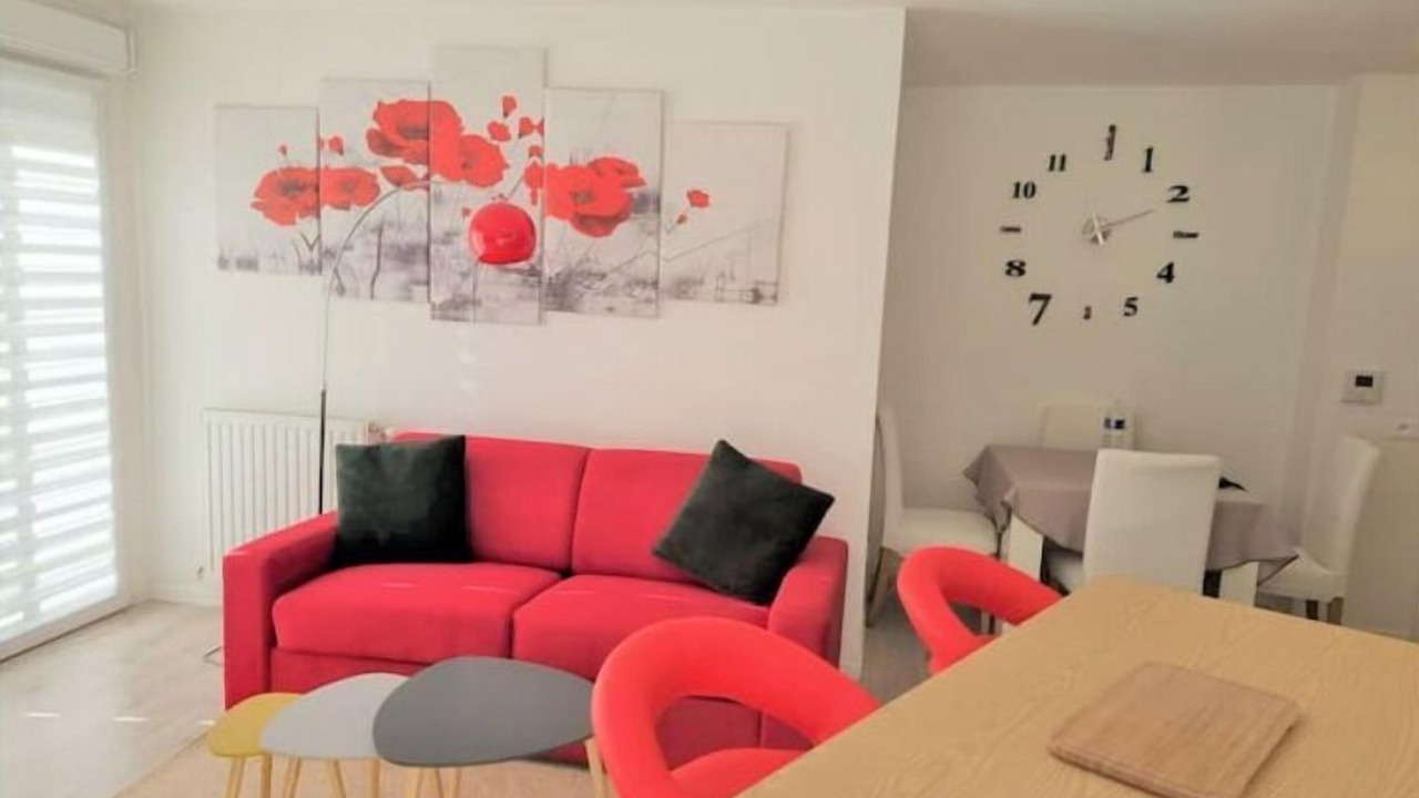 Photo of Livingroom in Romainville