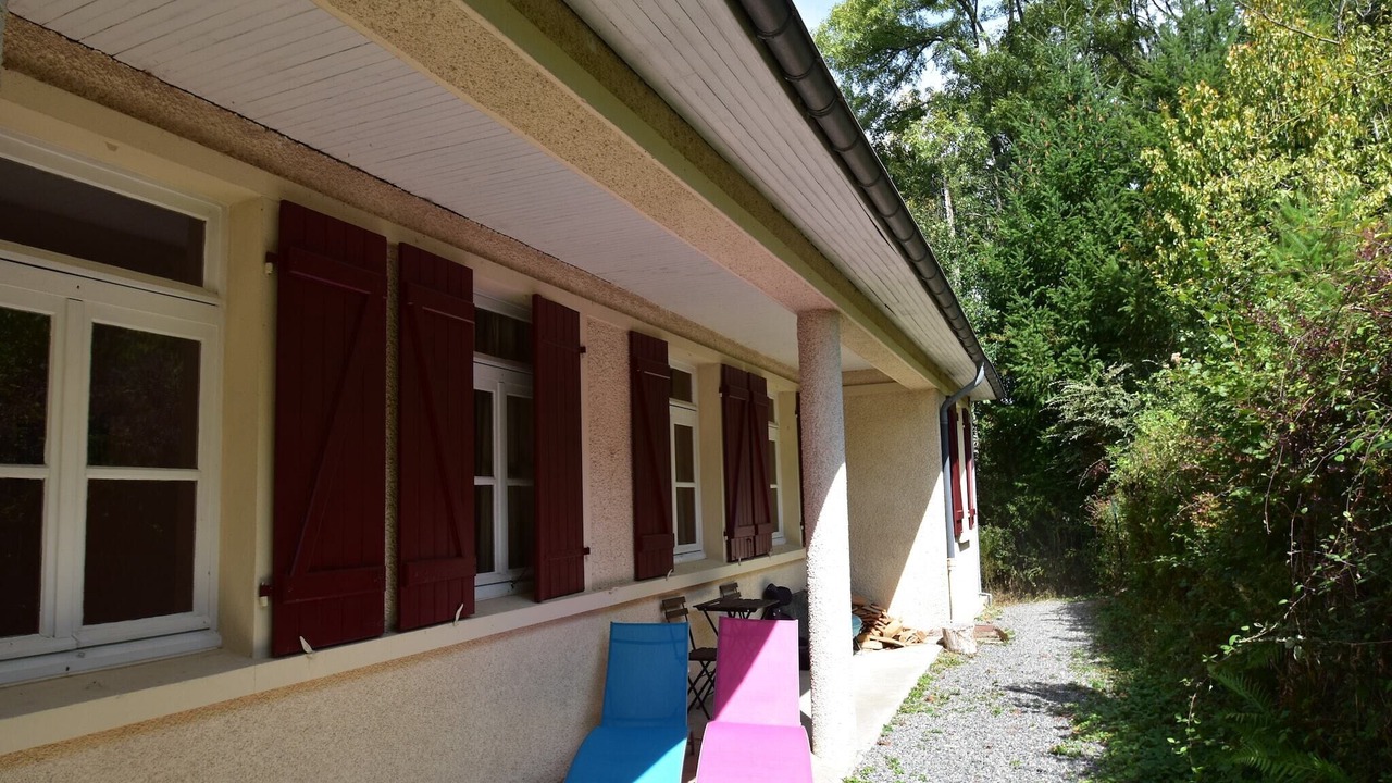 Photo of Patio Balcony in Cuzy