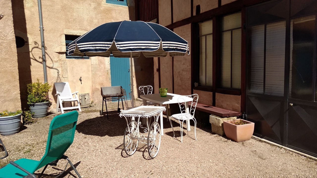 Photo of Outdoor in Moulins Engilbert