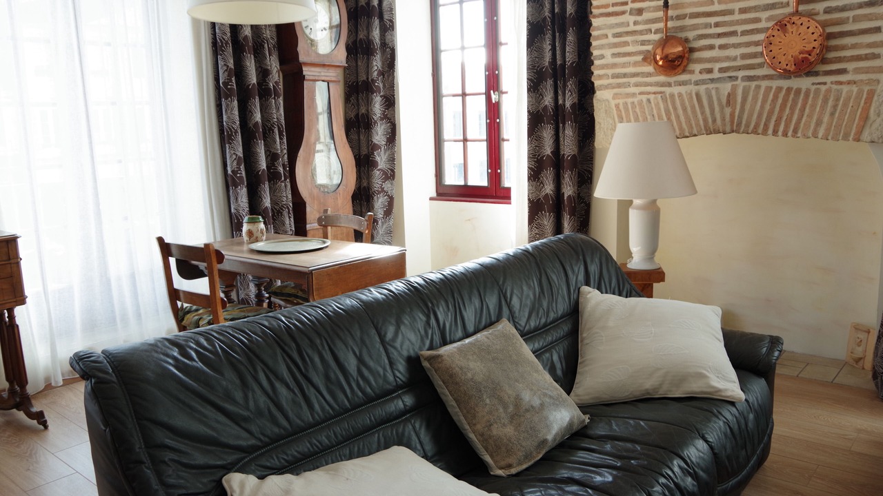 Photo of Livingroom in Moulins Engilbert