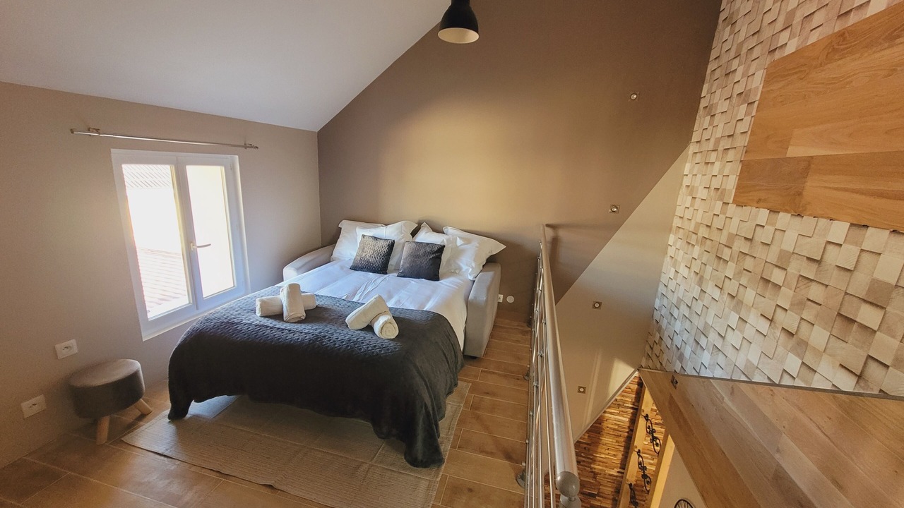 Photo of Bedroom in Chenoise