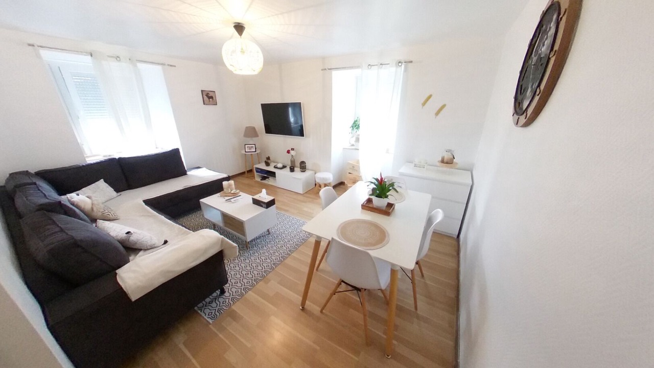 Photo of Livingroom in Ep 4 - Saint-Nicolas