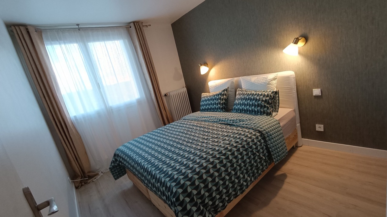 Photo of Bedroom in Chelles