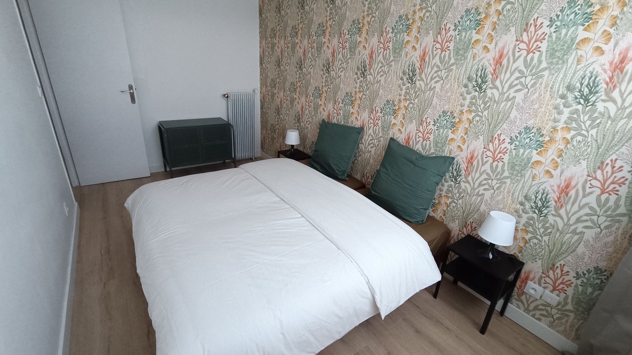 Photo of Bedroom in Chelles