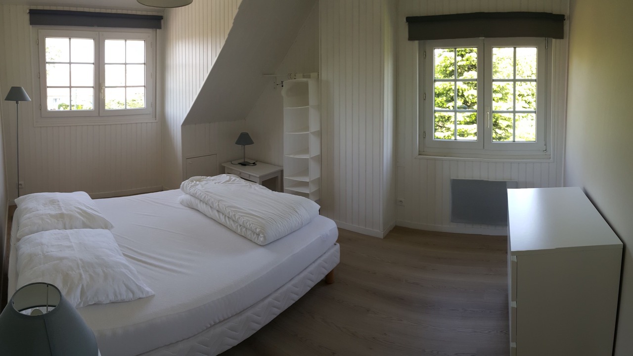 Photo of Bedroom in Saint-Josse